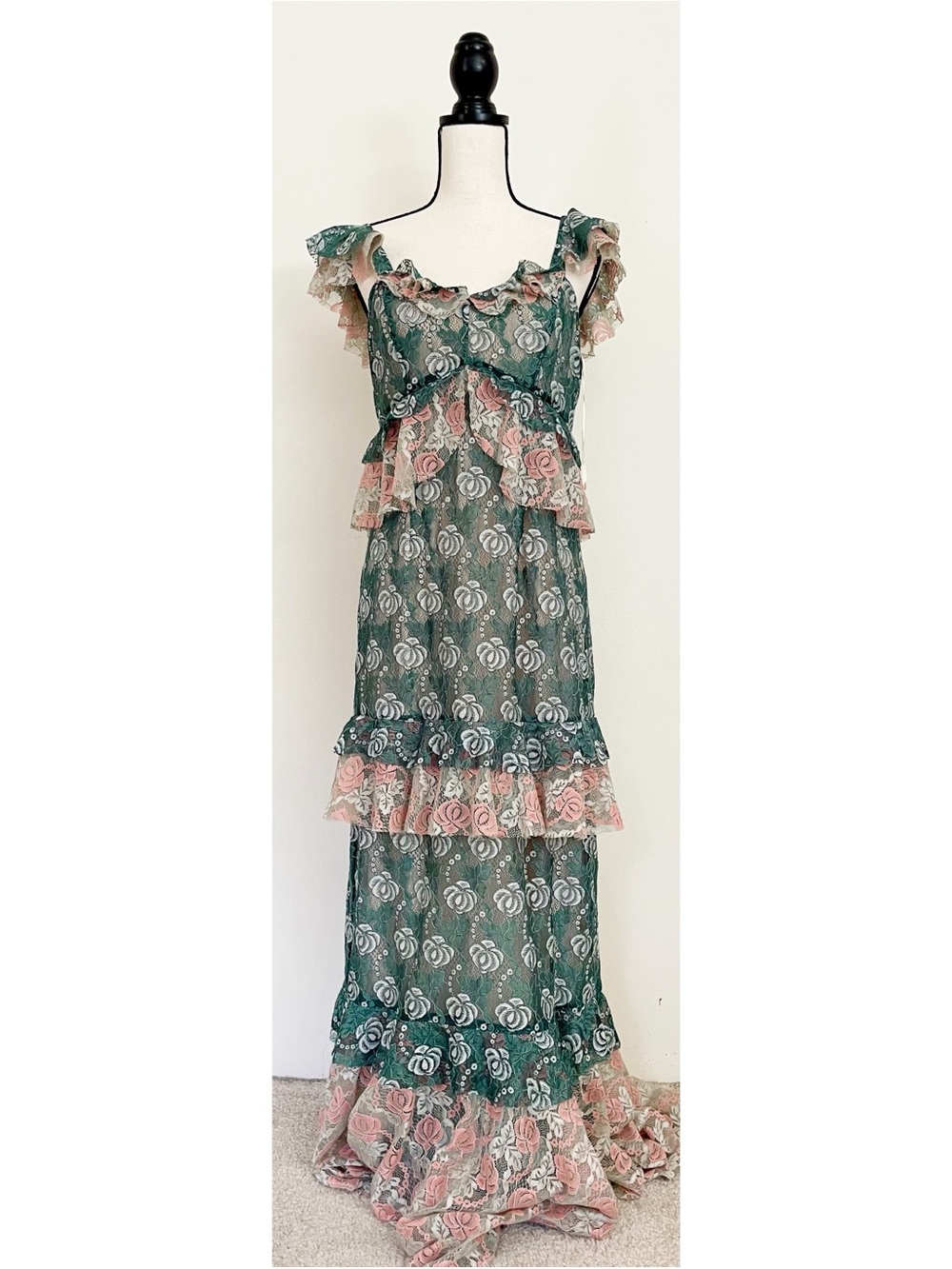 Sugar Lips Loni Lace Maxi Dress, NWT